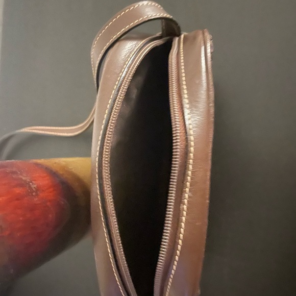 Authentic vintage Pre owned Loewe Camera bag - Picture 4 of 14